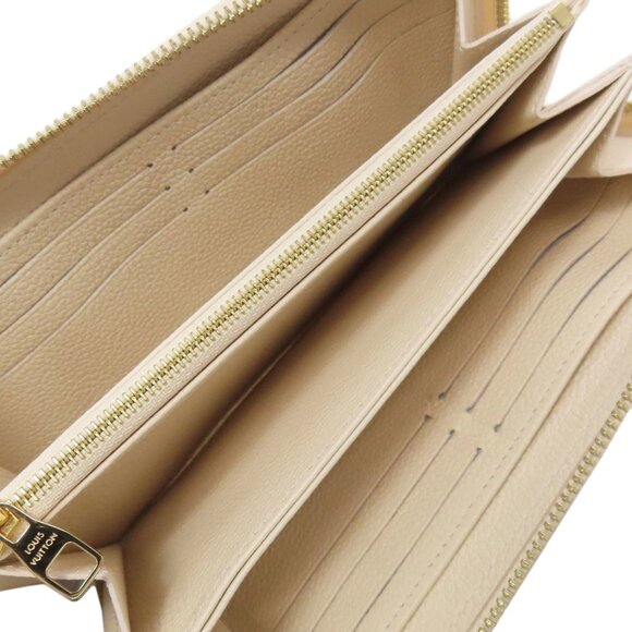 LOUIS VUITTON Beige Wallet - Picture 4 of 11